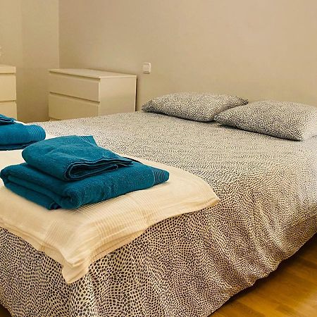 Piso 3 Habitaciones Al Lado Del Auditorio Y A 5 Min De Oviedo Centro Kültér fotó